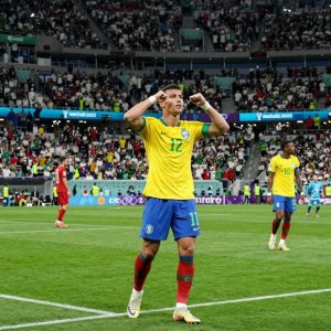 World Cup 2026: Chủ nhà tỏa sáng, vòng 16 đội nóng bỏng!